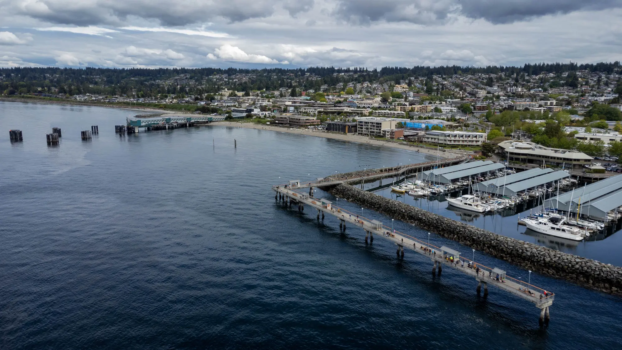 luxury restroom trailers in edmonds