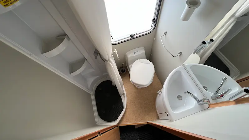 luxury portable toilet rentals