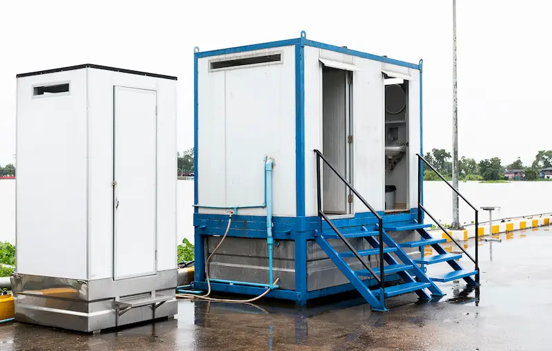 luxury restroom trailers for events