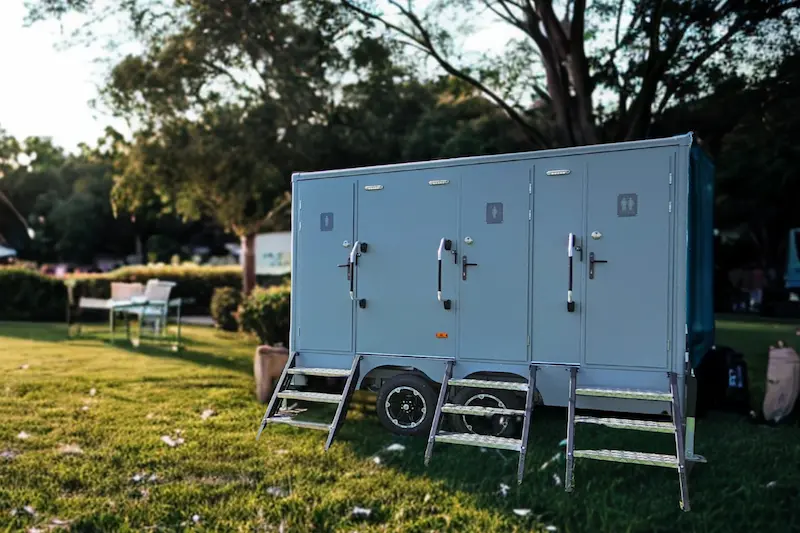 portable restroom for wedding